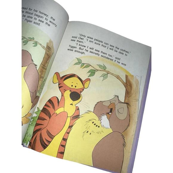 Vintage 1986, Pooh’s New Clothes, Walt Disney, Fun-To-Read Library, Volume 5 - Picture 3 of 3